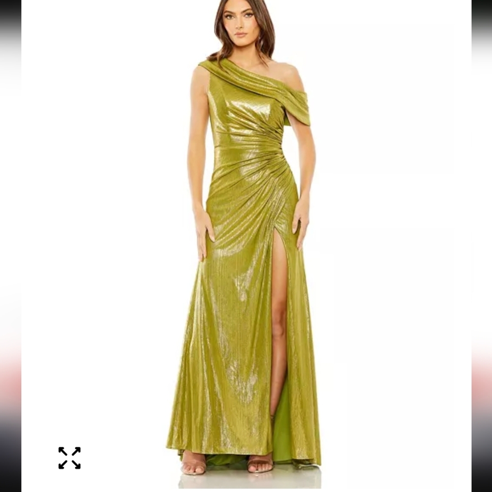 Ieena Mac Duggal Apple Green Metallic One Shoulder Evening Gown Ruched 2 Bodycon